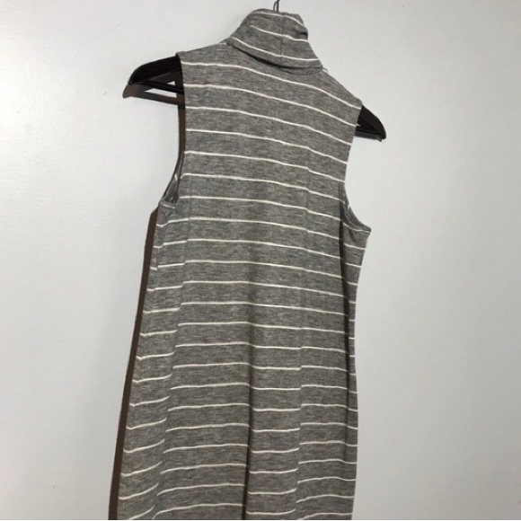 2 for $20. Long Turtleneck Sleeveless Dress  Small - Picture 3 of 8